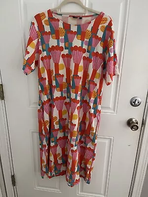 Marimekko X Uniqlo Dress • $40