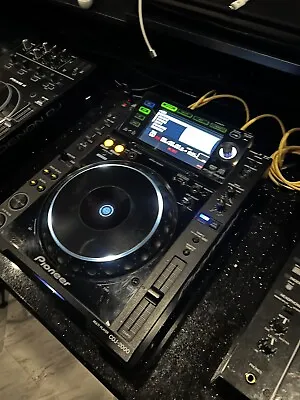 Pioneer CDJ 2000 • $760