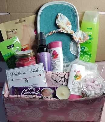 Pamper Hamper Christmas Birthday Present Gift Ladies Mum Girlfriend Wife Nan + • £2.49