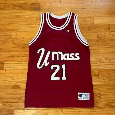 Vintage Champion 90’s UMASS Marcus Camby Massachusetts Minutemen Jersey 40 • $59.99