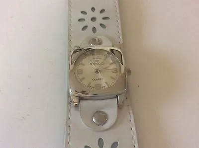 Minicci Ladies Large Leather Band Watch New Battery • $15