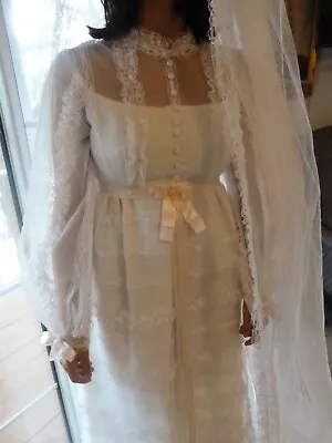 Vintage Wedding Gown 1950-60's- Empire Waist - Likely Designed By William Cahill • $79