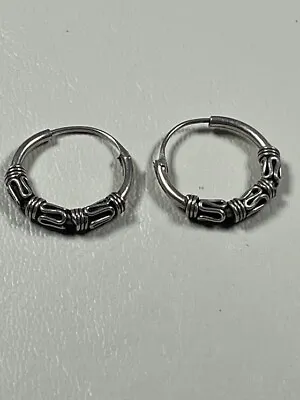 925 Sterling Silver Bali Style 5/8  Round Hoop Earrings Modern Design 3084 • $11.97