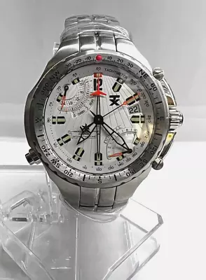 Men's Timex Fly-Back Chronograph Silver Dial W Silver Metal Band (54) • $129.90