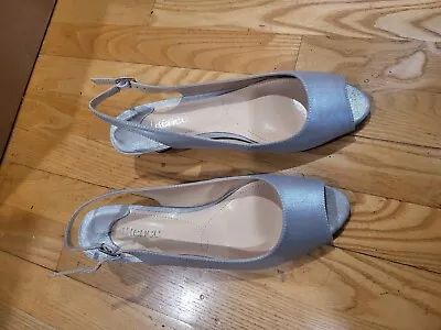 J. Renee Womens Jenvey Sandals Silver Satin 11 Wide • $42