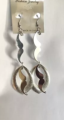 Silver Lips Rhinestone Earrings Long Dangle Hook (A)50 • $3.74