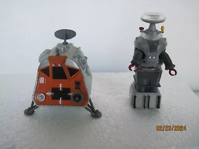 Lost In Space Space Pod Robot B-9 W Clip#26 34 Johnny Lightning FREE SHIPPING • $32