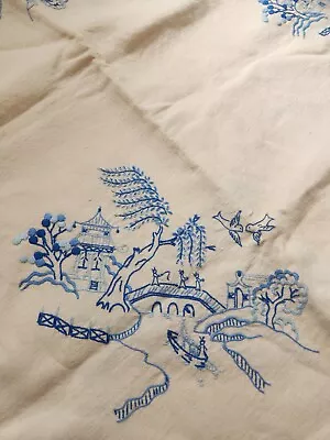 Beautiful Vintage Linen Embroidered Tablecloth With Asian Scene Blue Willow  • $12.63