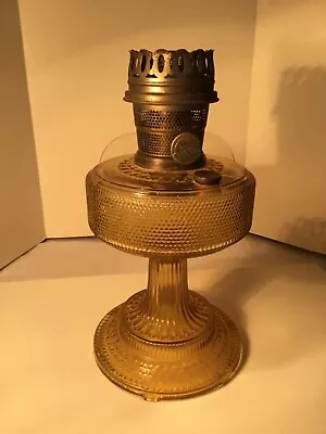 Antique Golden Amber Aladdin Colonial Oil Lamp With Nu-Type B Burner • $32