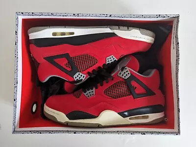 Jordan 4 Retro Toro Bravo 2013 US111 • $399