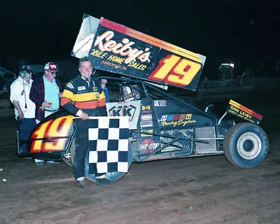 Steve Smith #19 Leiby's Mobile Home Sales Sprint Car 8x10 Glossy Photo #3 • $2.69