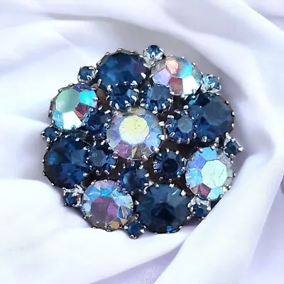 Vintage Weiss Brooch Signed Blue Aurora Borealis Silver Tone Domed • $75