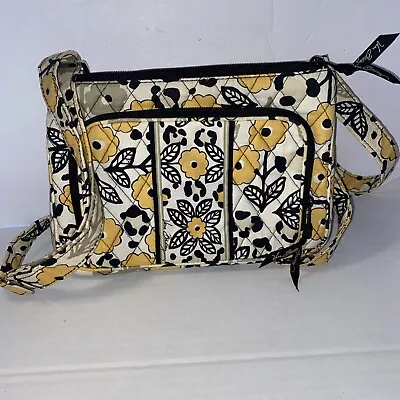 Vera Bradley Go Wild Floral Small Crossbody Messenger Purse Bag Quilted Retired • $25.99