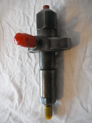 £29.99 • Buy Massey Ferguson 1100, 1200 (perkins 6.354) Tractor Injector (good Used, Working)