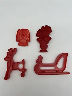 Vintage 1983 Wilton Cookie Cutter Santa's Cookie Sleigh Kit + Other Cutters • $7.38