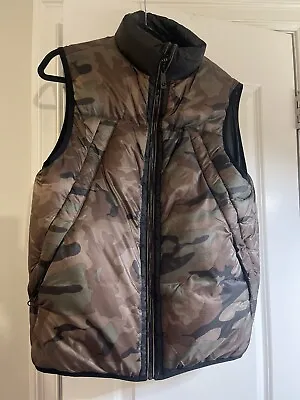 True Religion Men's Camo Puffer Vest Size Small Sleeveless • $29