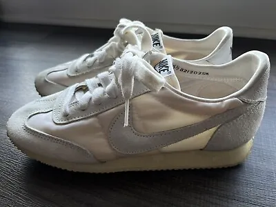 $210 • Buy Vintage 80’s Nike Lady Oceania Shoes Sneaker Swoosh Pattern Soles Sz 6.5 White