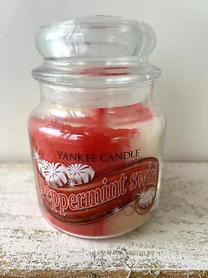 Yankee Candle Christmas Medium SWIRL~ Cranberry Peppermint & Jack Frost ~ NEW • £22.15