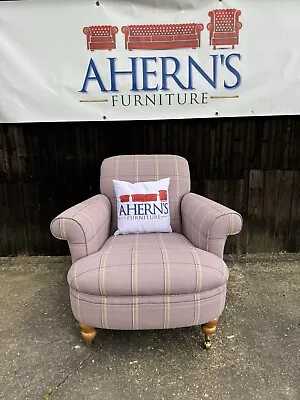 *Fabric Laura Ashley Checked Chair FREE DELIVERY 🚚 * • £375
