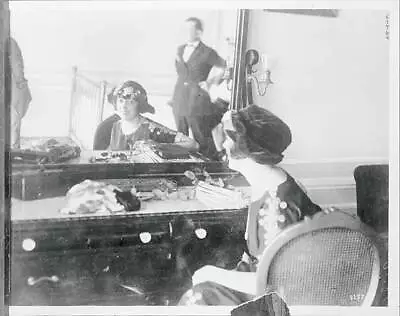 Mabel Normand Is Shown Looking At Self In Mirror 1922 OLD PHOTO • $5.78