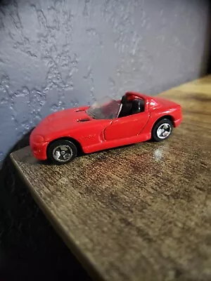 Maisto 1997 Dodge Viper RT/10 1:64 Diecast Car Red • $6.50