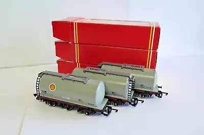 OO Gauge Hornby R032 Shell Petrol TTA Tank Sector Rake Of 3 Boxed. • £45