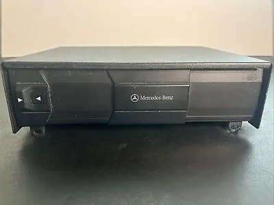 Mercedes CD Changer MC3198 002 820 79 89 CLASS 1 LASER PRODUCT Untested*** • $32.50