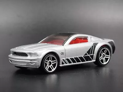 2004 04 Ford Mustang Gt Concept Rare 1:64 Scale Collectible Diecast Model Car • $7.99