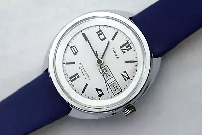 Vintage 1976 Timex Viscount Men's Wrist Watch ~39mm • $135