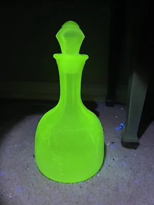 Vintage Hocking Glass Cameo “Ballerina” Frosted Decanted Uranium Glass / READ • $132.99
