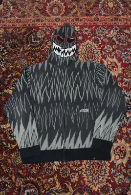 Volcom Monster Hoodie Large Men Skateboarding RARE Y2K Full Zipp Sweatshirt • $0.99