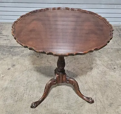 Baker Carved Chippendale Mahogany Pie Crust Tilt Top Table Claw And Ball Feet • $1199