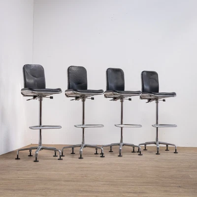 £2250 • Buy Fred Scott – Hille Supporto Low Back Stools Without Arms