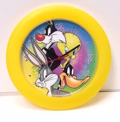 $16.95 • Buy 2001  Looney Tunes Clock W Bugs/Daffy/Tweety/Sylvester- BOXED 