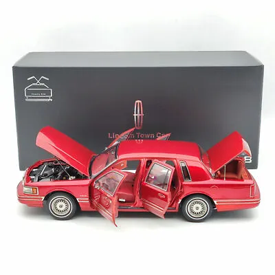 1/18 Lincoln Towncar V8 1993-1995 Super Diecast Models Car (Leather Seat) Red • $448.80
