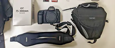 MINT CONDITION Canon 5D MKII + Canon 75-300mm EF + Case + Accessories • £675