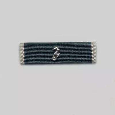 G18d-Merchant Marine Gallant Service [Citation Bar] W/ Seahorse Device • $12