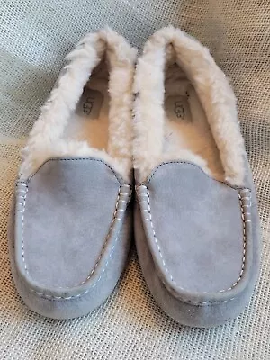 UGG Women's Ansley Light Grey Suede Slippers • $59.98