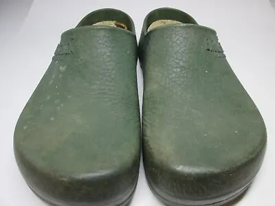 Birkenstock Men Size 10 Slip On Slippers Dark Green Logo Comfort Casual Footwear • $20.70