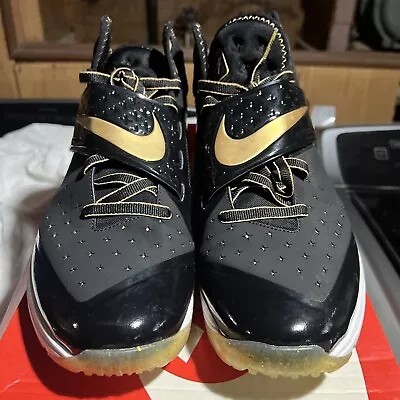 Nike CJ81 Trainer Max Mens 13 MOTOR CITY D TOWNS FINEST Black Gold Megatron • $74.99