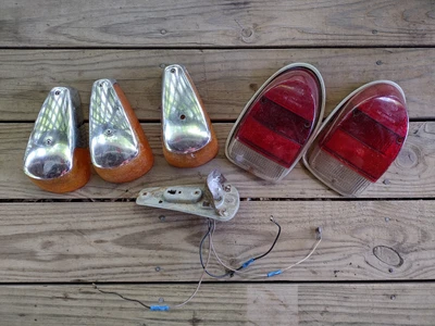 $100 • Buy VW 1970-72 BEETLE HELLA TAIL LIGHTS  THK3 SAE STIAP1AR70 & Turn Signals IAPP169