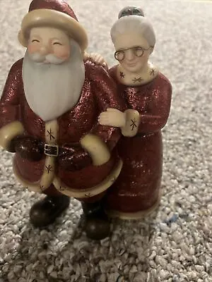 Musical Mr And Mrs Claus Working Christmas Gift Decoration Glitter Red Holiday • $20