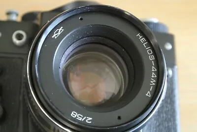 HELIOS-44M-4 F2 58mm LENS + ZENIT 12XP 35mm Camera • £42.99