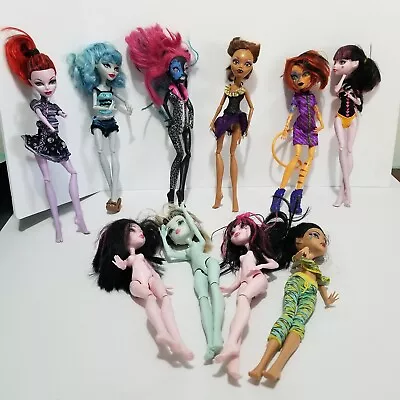 Monster High Lot 10 Figures  • $55