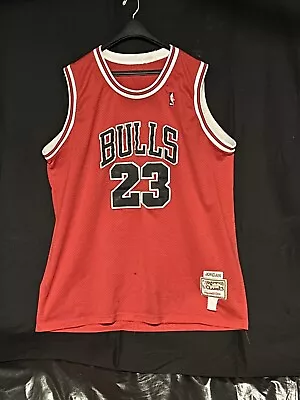 Mitchell & Ness NBA Chicago Bulls Michael Jordan #23  Hardwood Classics Jersey • $35