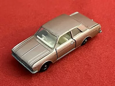 Vintage LESNEY MATCHBOX No.25 FORD CORTINA Regular Wheels Champagne • $9.95