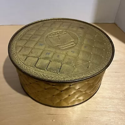 Vintage Guildcraft 8” Country Inn Fruit Cake Embossed Gold Tin • $12.88