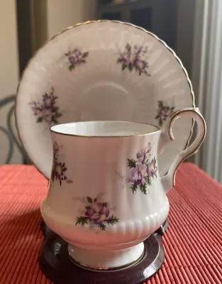 Vintage Tea Cup And Saucer Royal Windsor   Violets  • $25