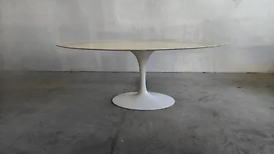 Knoll International - Saarinen Table 198x121 Marble Calacatta • £4732.30