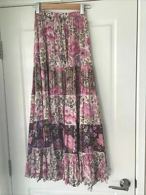 $150 • Buy Spell And The Gypsy Desert Daisy Maxi Skirt Size XS
